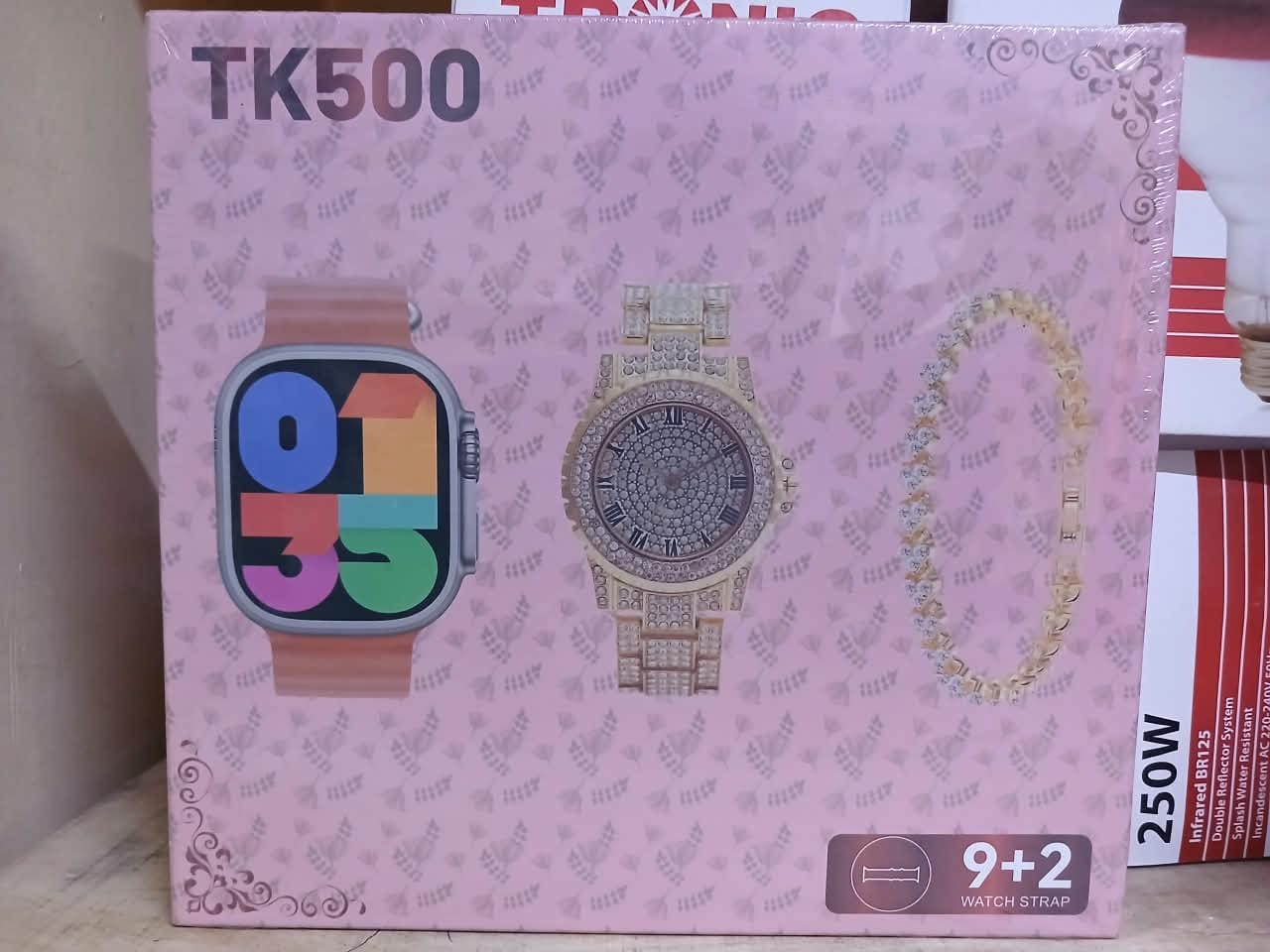 TK-500 Ladies Smartwatch with Accessories