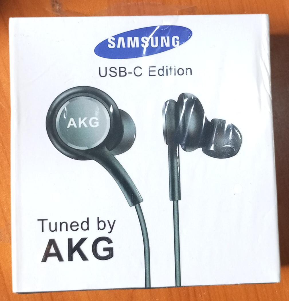 AKG Type-C Earphones
